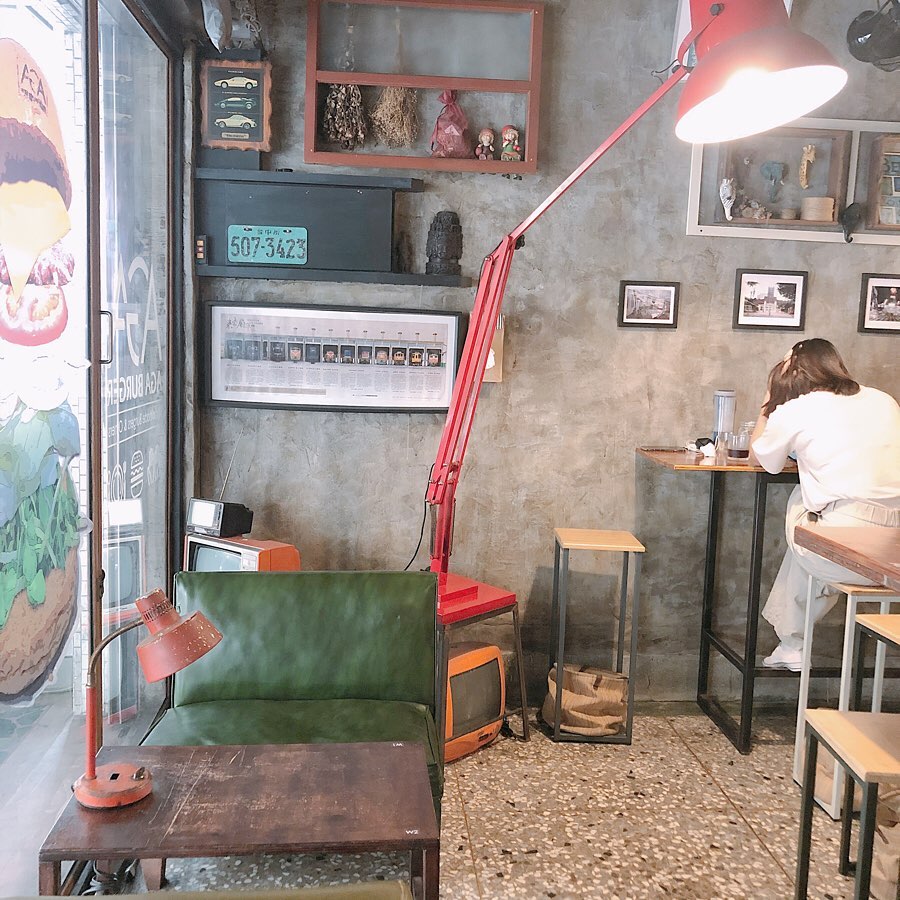 AGA BURGER﻿ 店家